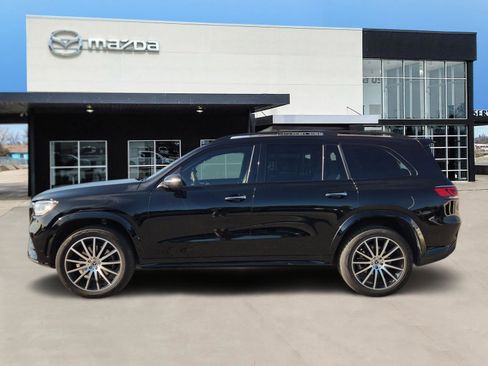 Used 2023 Mercedes-Benz GLS 450 4MATIC image 3