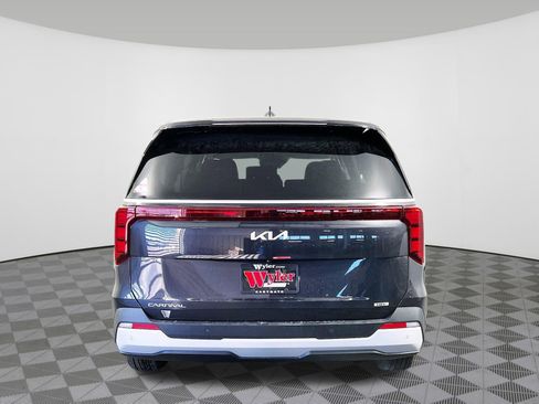 New 2026 Kia Carnival LXS FWD image 29