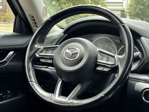Used 2021 MAZDA CX-5 Touring FWD image 23