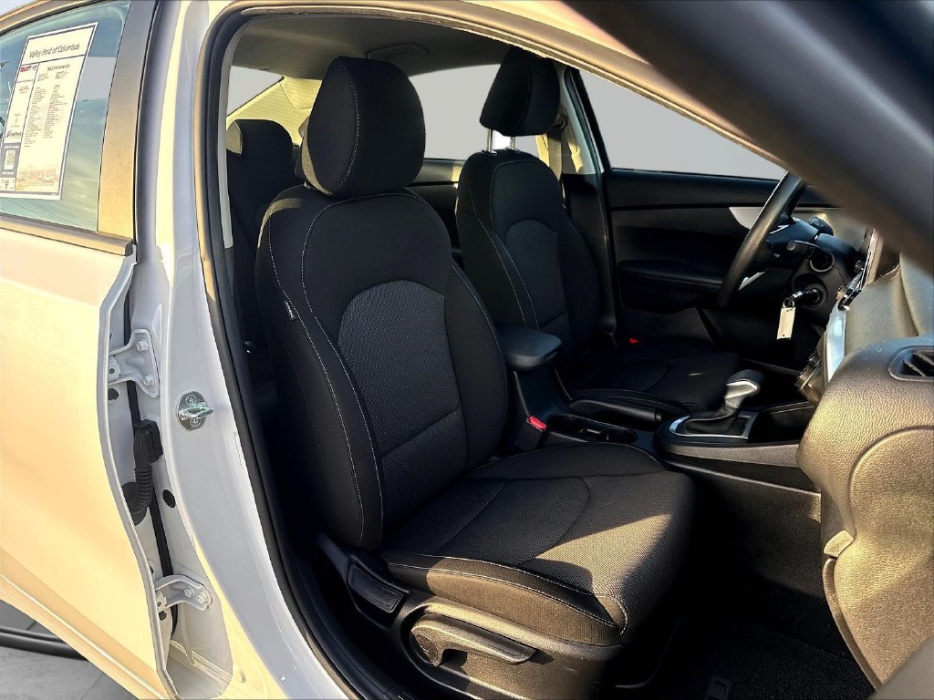 Used 2023 Kia Forte LXS FWD image 36
