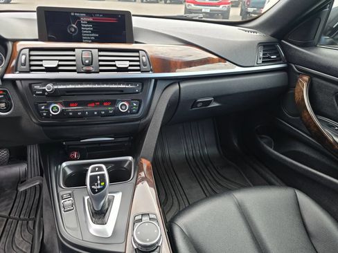 Used 2015 BMW 428i xDrive Convertible AWD/4WD image 4