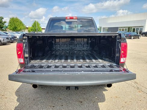 Used 2016 RAM 1500 Big Horn AWD/4WD image 32