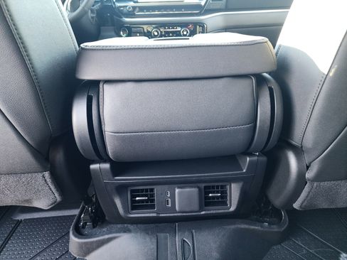 New 2026 Chevrolet Silverado 2500 LT w/ Trail Boss Package image 19