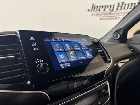 Used 2019 Honda Passport Touring image 16