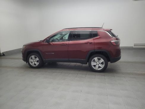 Used 2022 Jeep Compass Latitude AWD/4WD image 3