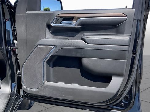 Used 2023 Chevrolet Silverado 1500 LT w/ Protection Package AWD/4WD image 22