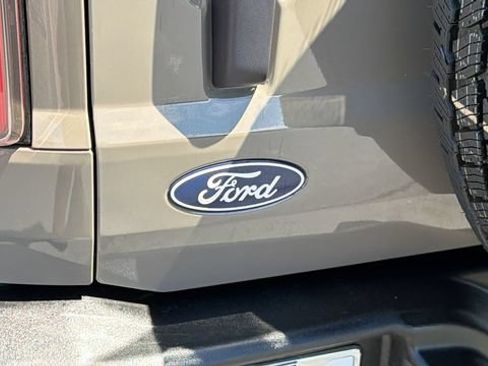 New 2026 Ford Bronco Outer Banks AWD/4WD image 13