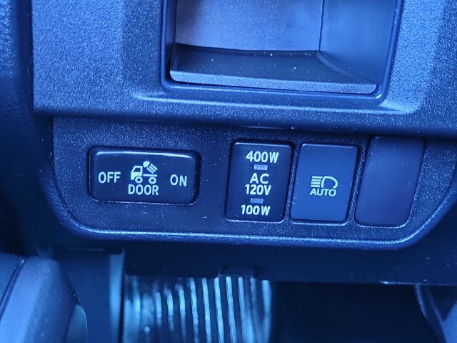 Used 2019 Toyota Tacoma TRD Sport w/ Technology Package RWD image 19