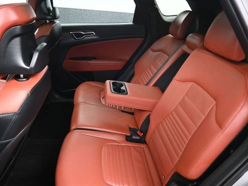 Used 2023 Kia Sportage SX image 30