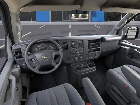 New 2025 Chevrolet Express 3500 w/ Driver Convenience Package image 15