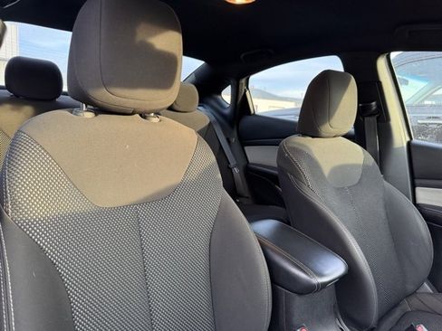 Used 2016 Dodge Dart SXT w/ Rallye Appearance Group image 6