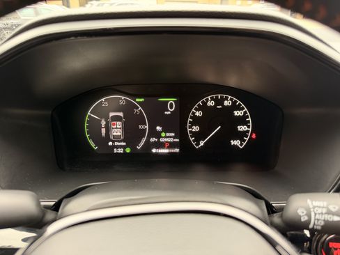 Certified 2025 Honda CR-V Sport Touring image 21