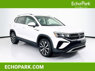Used 2023 Volkswagen Taos SE video 1