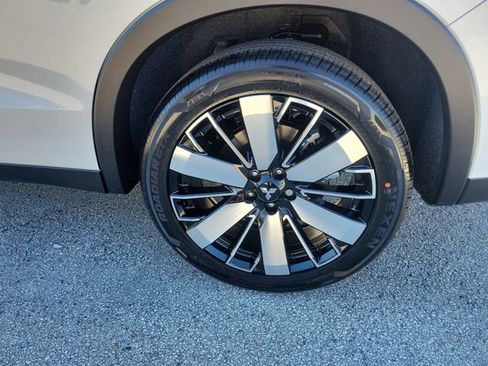 New 2026 Mitsubishi Outlander SE image 7