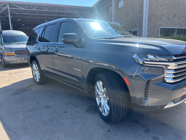 Used 2021 Chevrolet Tahoe High Country AWD/4WD image 1