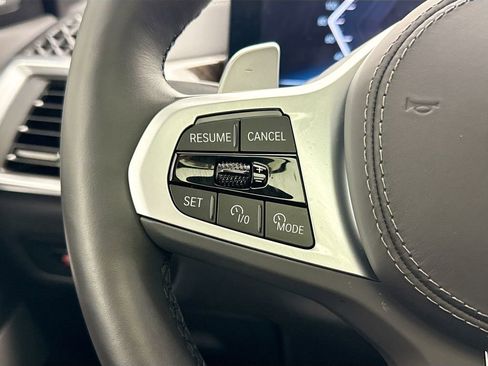 Used 2025 BMW X6 xDrive40i image 11