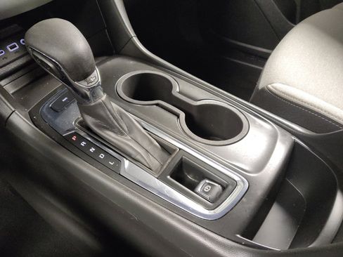 Used 2023 Chevrolet Equinox LS w/ LS Convenience Package AWD/4WD image 26