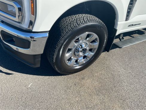 Used 2024 Ford F250 Lariat w/ Lariat Ultimate Package image 9