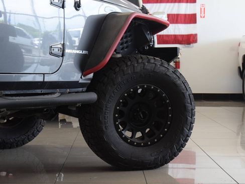 Used 2014 Jeep Wrangler Sport w/ Quick Order Package 24S AWD/4WD image 37