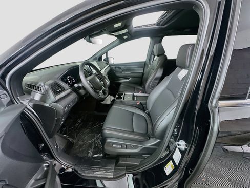 Certified 2025 Honda Odyssey Sport-L image 16