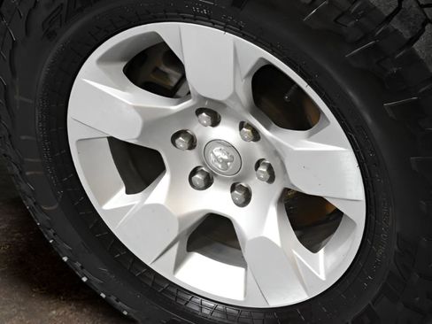 Used 2023 RAM 1500 Lone Star AWD/4WD image 6