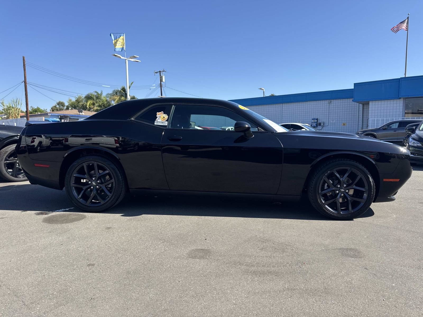 Used 2023 Dodge Challenger SXT w/ Blacktop Package RWD image 4