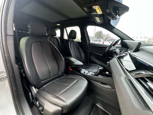 Used 2019 BMW X1 xDrive28i image 4