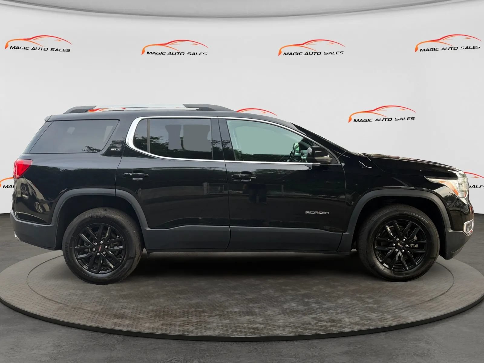 Used 2019 GMC Acadia SLT AWD/4WD image 6