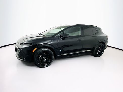 Used 2025 Chevrolet Equinox EV RS FWD image 4