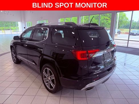 Used 2019 GMC Acadia Denali w/ Technology Package AWD/4WD image 5