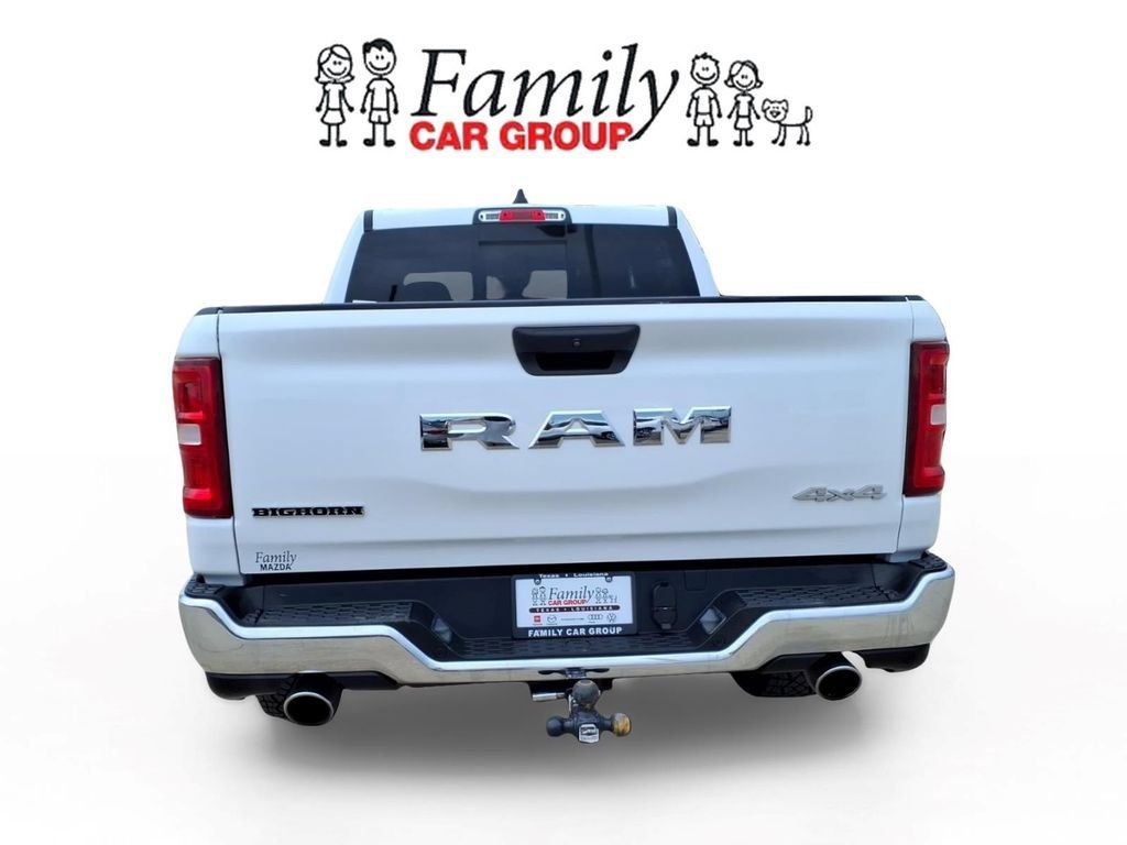 Used 2025 RAM 1500 Big Horn AWD/4WD image 3