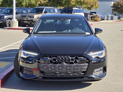 Used 2025 Audi A6 Premium Plus w/ Premium Plus Package image 3