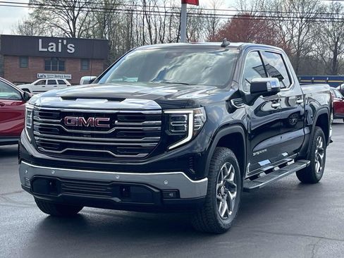 New 2026 GMC Sierra 1500 SLT w/ SLT Premium Plus Package AWD/4WD image 3