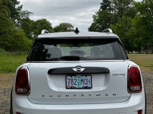 Used 2018 MINI Cooper Countryman S FWD image 7