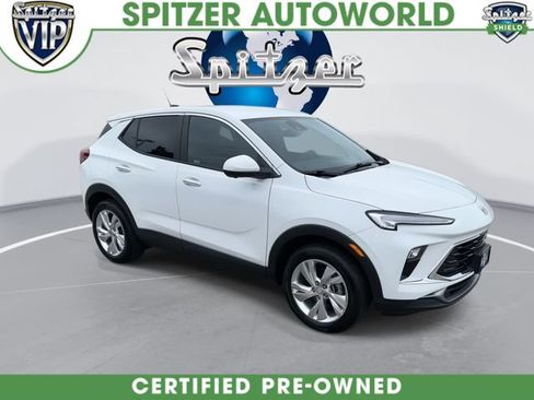 Certified 2025 Buick Encore GX Preferred w/ Advanced Technology Package AWD/4WD image 2