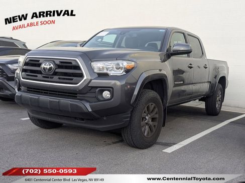 Used 2019 Toyota Tacoma SR5 image 1