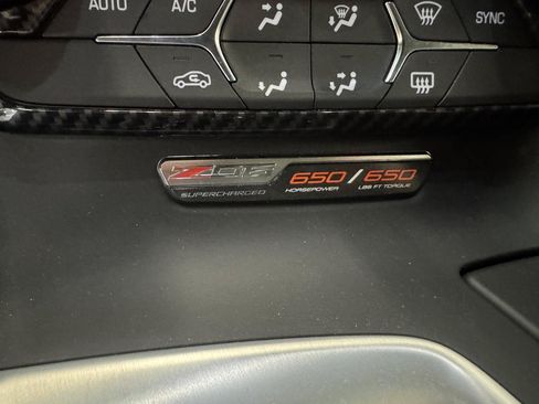 Used 2016 Chevrolet Corvette Z06 w/ Battery Protection Package RWD image 15