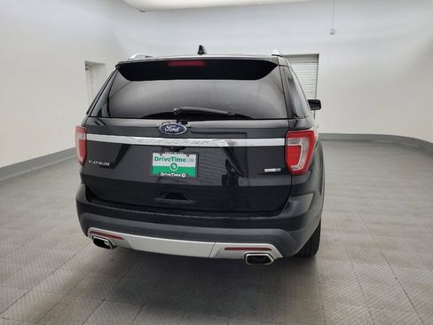 Used 2017 Ford Explorer Platinum AWD/4WD image 7