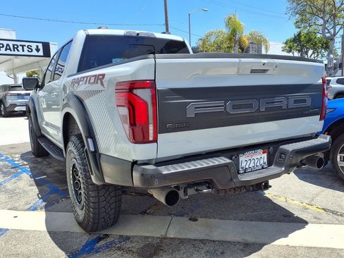 Used 2024 Ford F150 Raptor AWD/4WD image 12