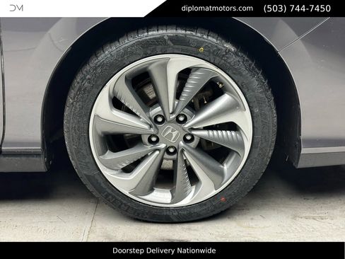 Used 2018 Honda Clarity Touring image 38