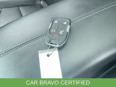 Certified 2022 GMC Terrain SLT w/ Infotainment Package II AWD/4WD image 36