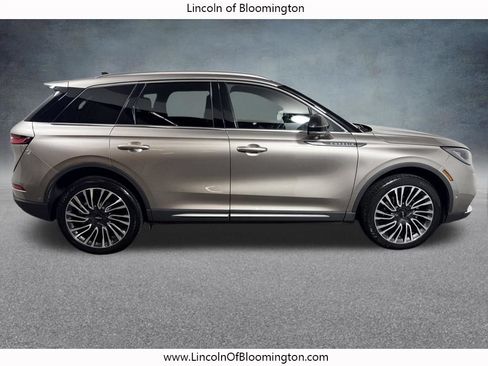 Certified 2021 Lincoln Corsair Reserve w/ Equipment Group 201A AWD/4WD image 8
