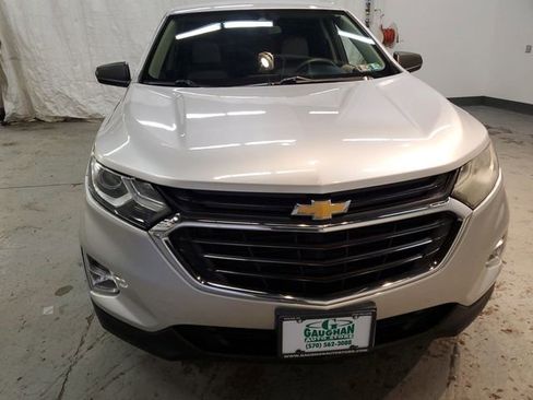Used 2020 Chevrolet Equinox LS w/ LS Convenience Package image 9