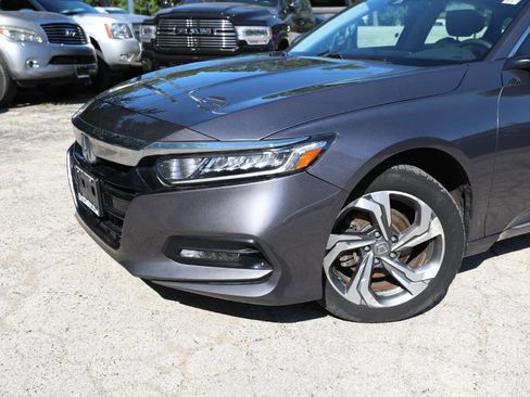 Used 2020 Honda Accord EX image 2