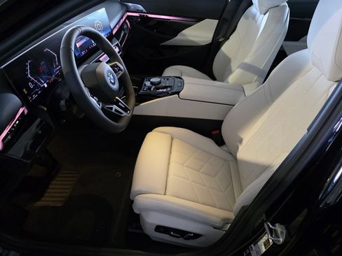 New 2027 BMW 530i xDrive AWD/4WD image 7