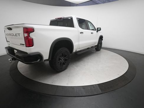 Used 2025 Chevrolet Silverado 1500 ZR2 w/ Technology Package AWD/4WD image 35