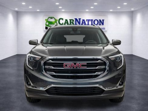Used 2019 GMC Terrain SLT AWD/4WD image 2