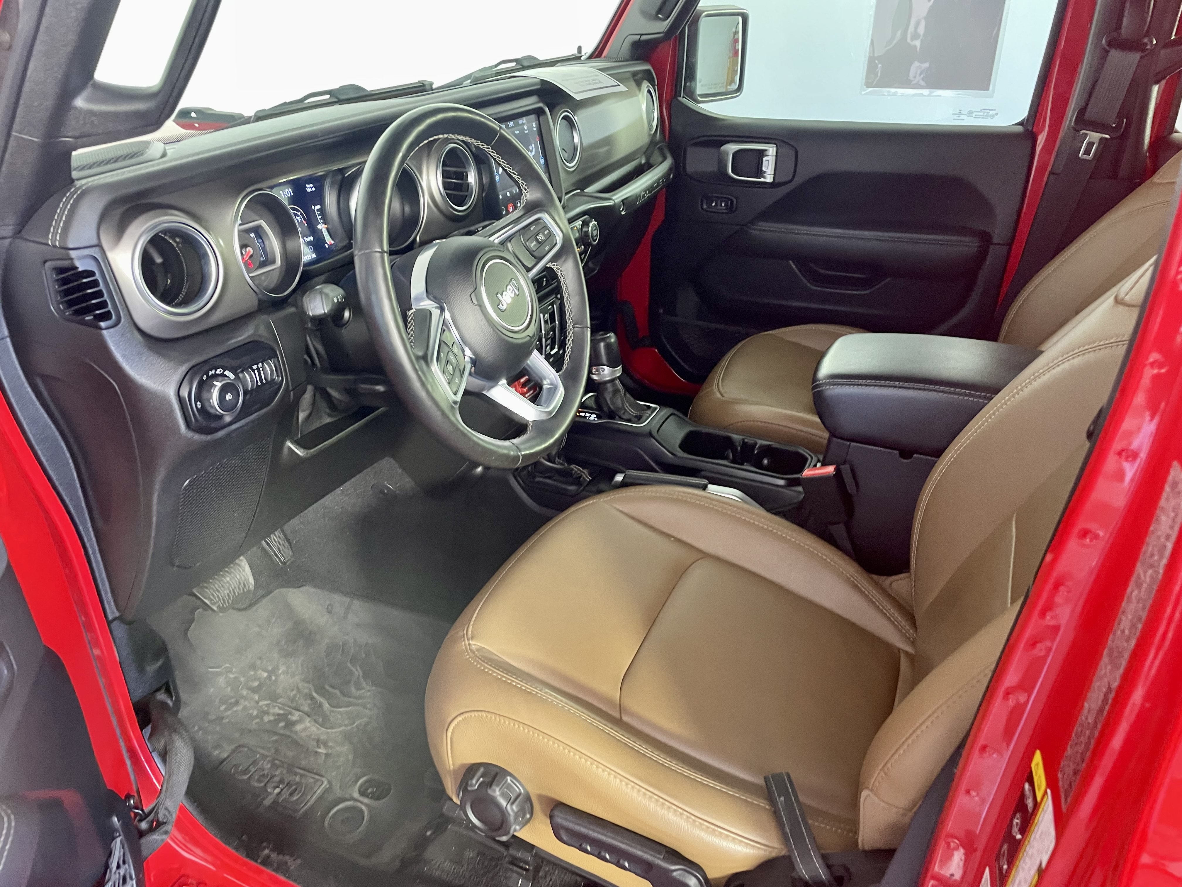 Used 2021 Jeep Wrangler Unlimited Rubicon AWD/4WD image 9