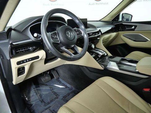 Used 2024 Acura MDX SH-AWD w/ Technology Package image 16