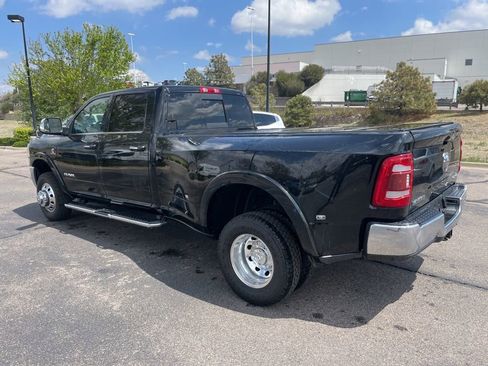 Used 2022 RAM 3500 Laramie AWD/4WD image 9